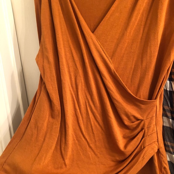 Forever21 Contemporary - Picture 12 of 13